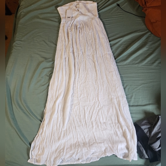 Longue robe - Picture 7 of 7